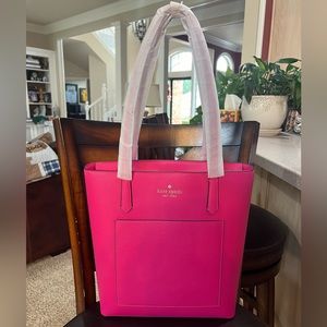 Kate spade Saffiano PVC Daily tote in Deep Hibiscus - NWT